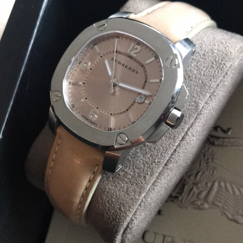 Burberry Watch - Picture 3 of 4